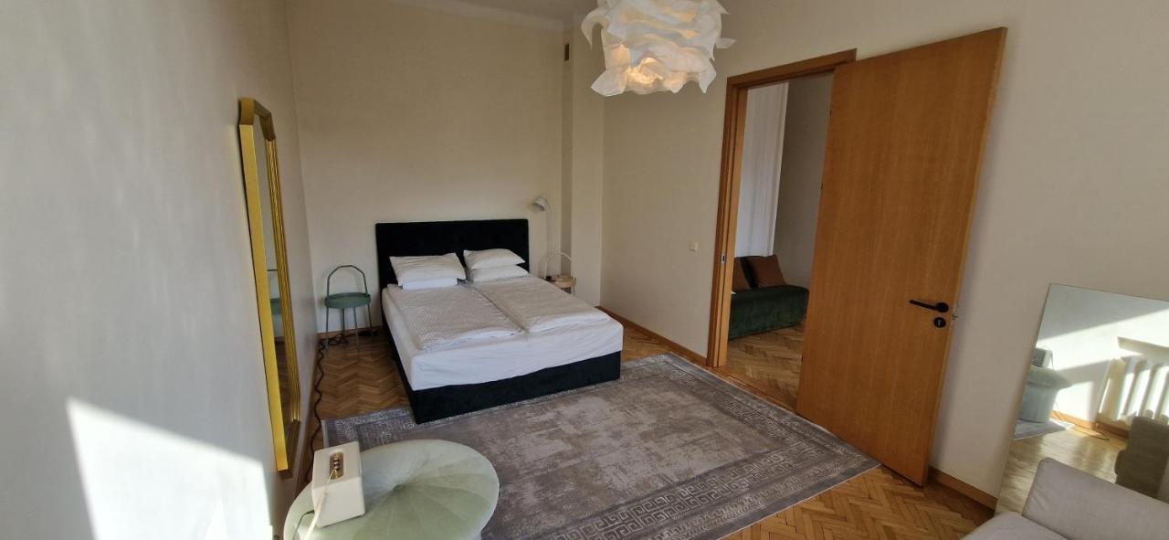 Tyzen39&38 Luxury Apartment فيلنيوس المظهر الخارجي الصورة